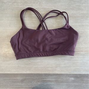 GapFit Breathe Low Support Strappy Sports Bra